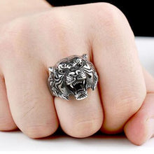 Load image into Gallery viewer, Fan Retro Gothic Punk Men Rings Trendy Skull Wolf Dragon Male Rings